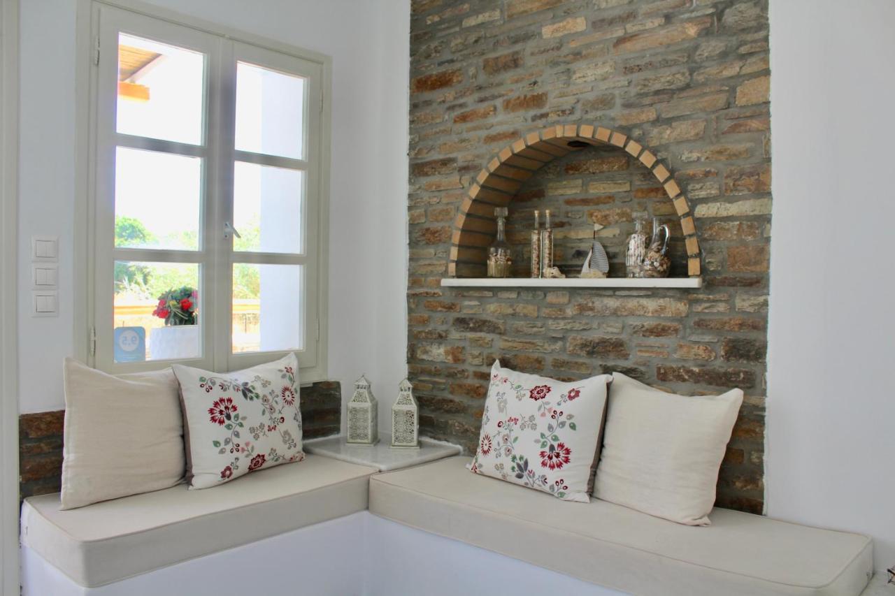 Aegeo Inn Antiparos Exterior photo