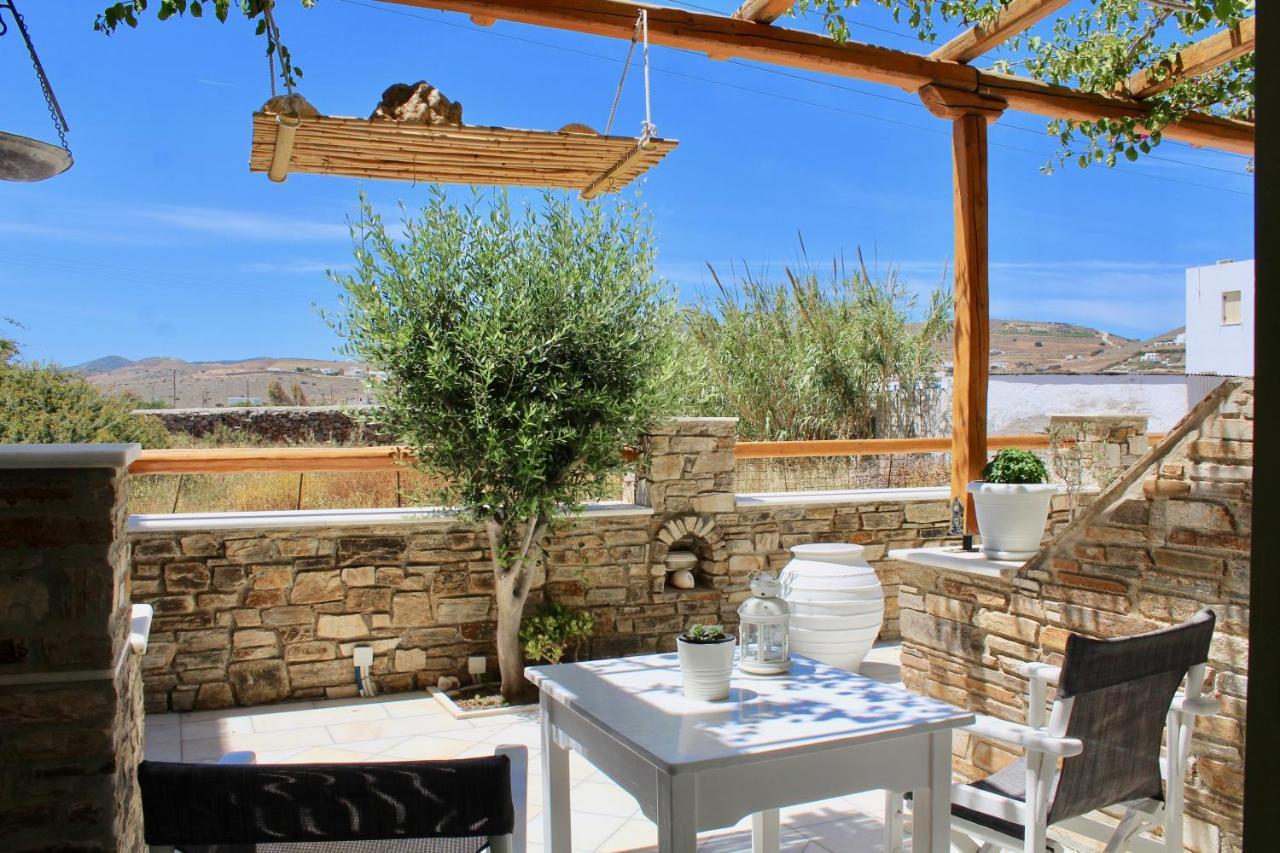 Aegeo Inn Antiparos Exterior photo