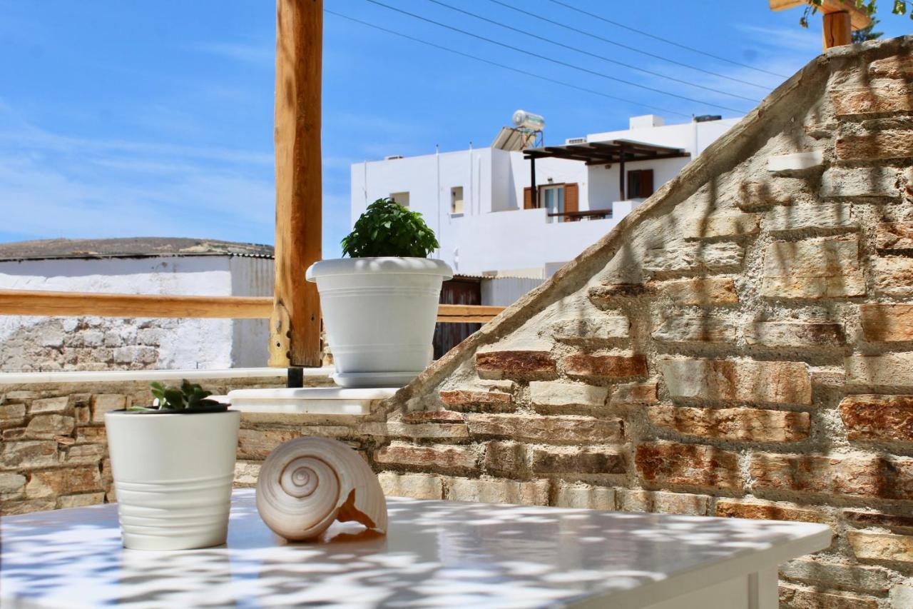 Aegeo Inn Antiparos Exterior photo