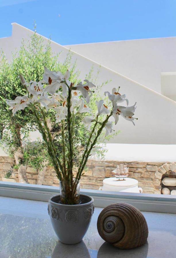 Aegeo Inn Antiparos Exterior photo
